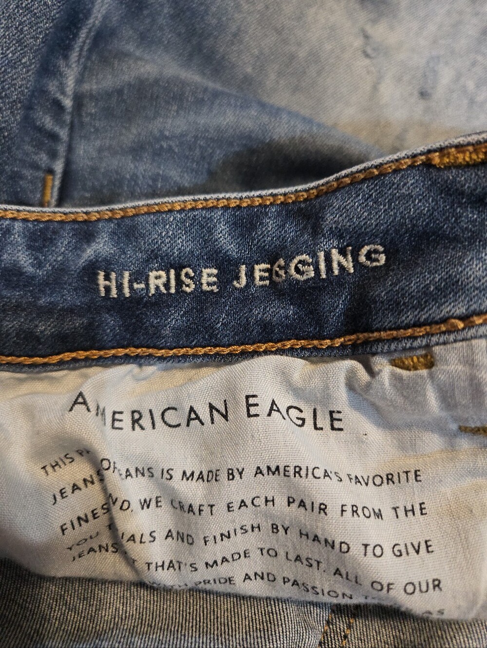 American Eagle | Distressed High Rise Jegging | Size 16 LONG - Picture 3 of 5